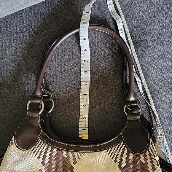 Faux Leather and Woven Straw Purse - Picture 12 of 14